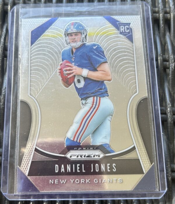 Daniel Jones 2019 Panini Prizm Rookie Base #302 – New York Giants