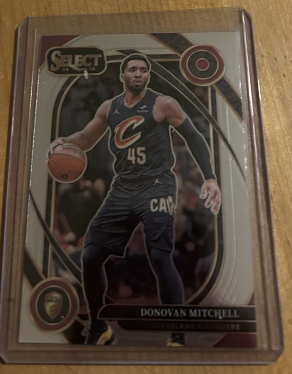 Donovan Mitchell 2024-25 Select Courtside #261