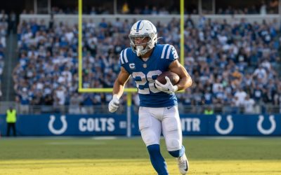 Best Running Back Cards To Invest In (And Which To Avoid)